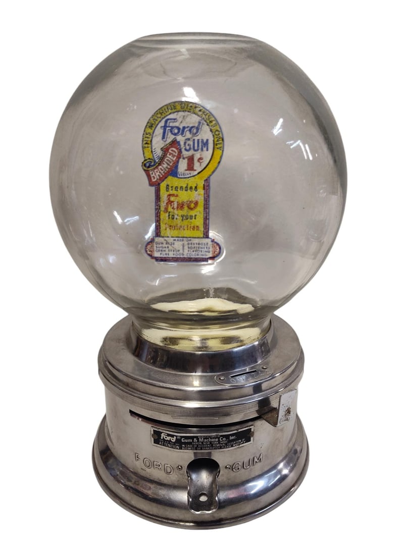 Vintage FORD Penny Gum Gumball Vending Machine. (1 of 1)