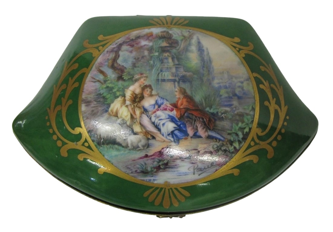 Sevres French Porcelain. Jewlery Box. (1 of 4)