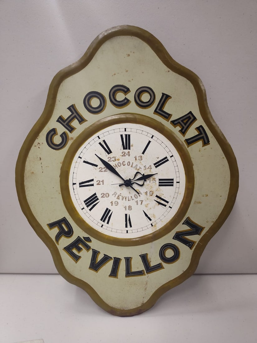 Vintage French Chocolat Revillon Advertising Clock. (1 of 9)