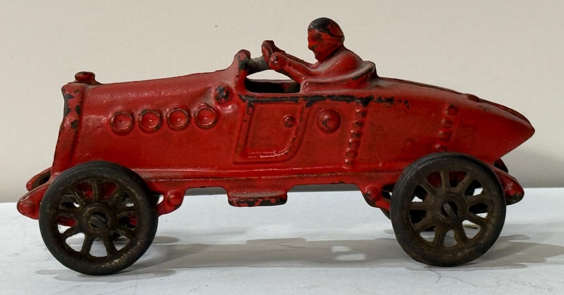 Vintage Cast Iron AC Williams Bearcat Boat Tail Speedster / Racer. (1 of 11)