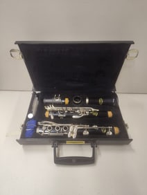 Vintage Vito Preso-Tone Clarinet with Travel Case.