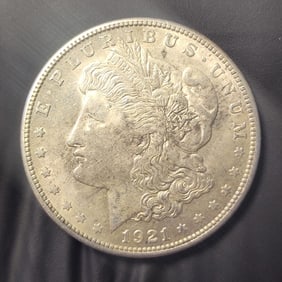 1921 S US Morgan Silver Dollar.