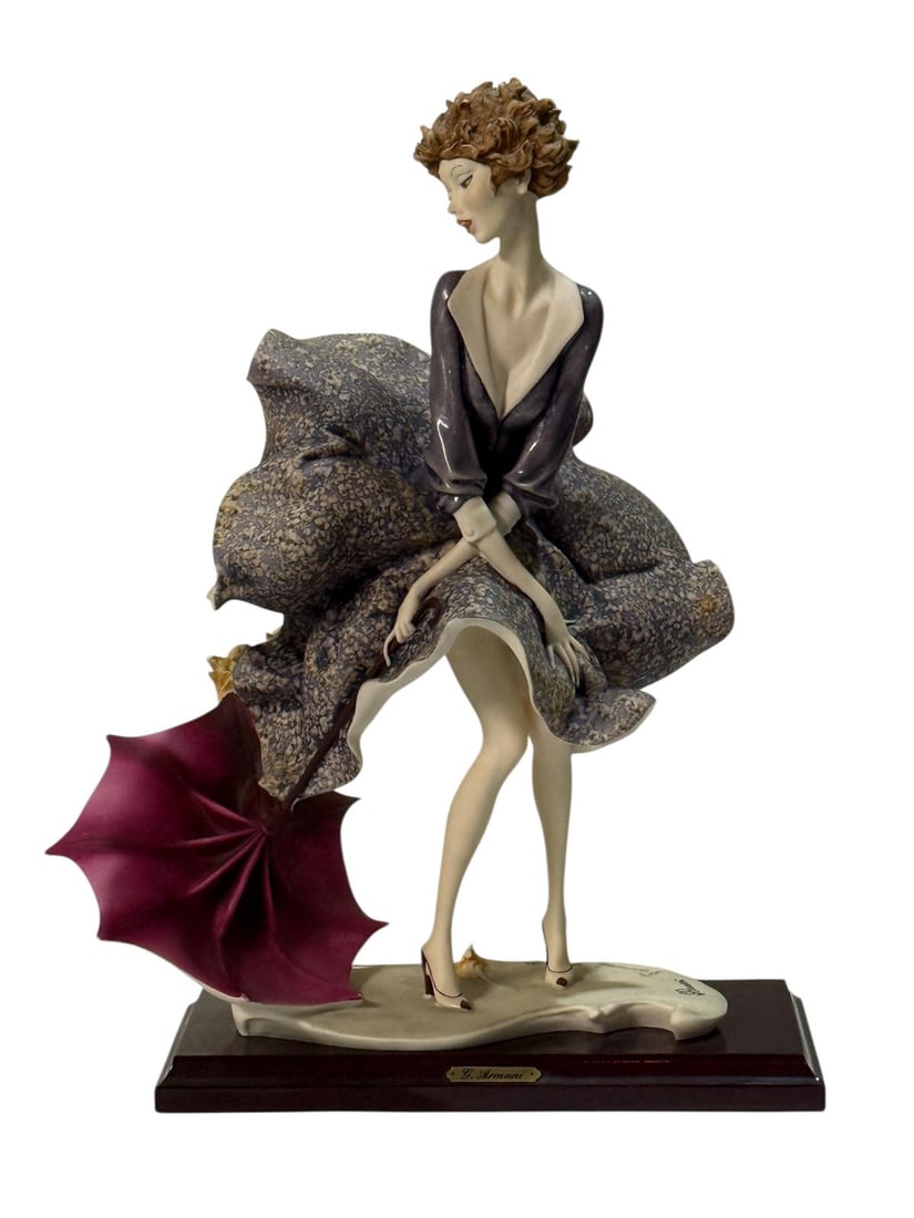 Giuseppe Armani Figurines Collectibles Florence. "The Umbrella - Autumn".