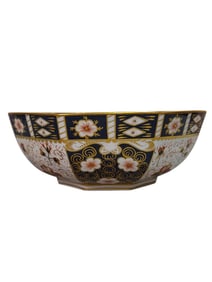 19th Century Royal Crown Derby Old Imari Bowl