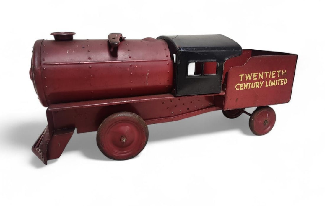 Steelcraft Twentieth Century Limited Ride On Train Toy. (1 of 6)
