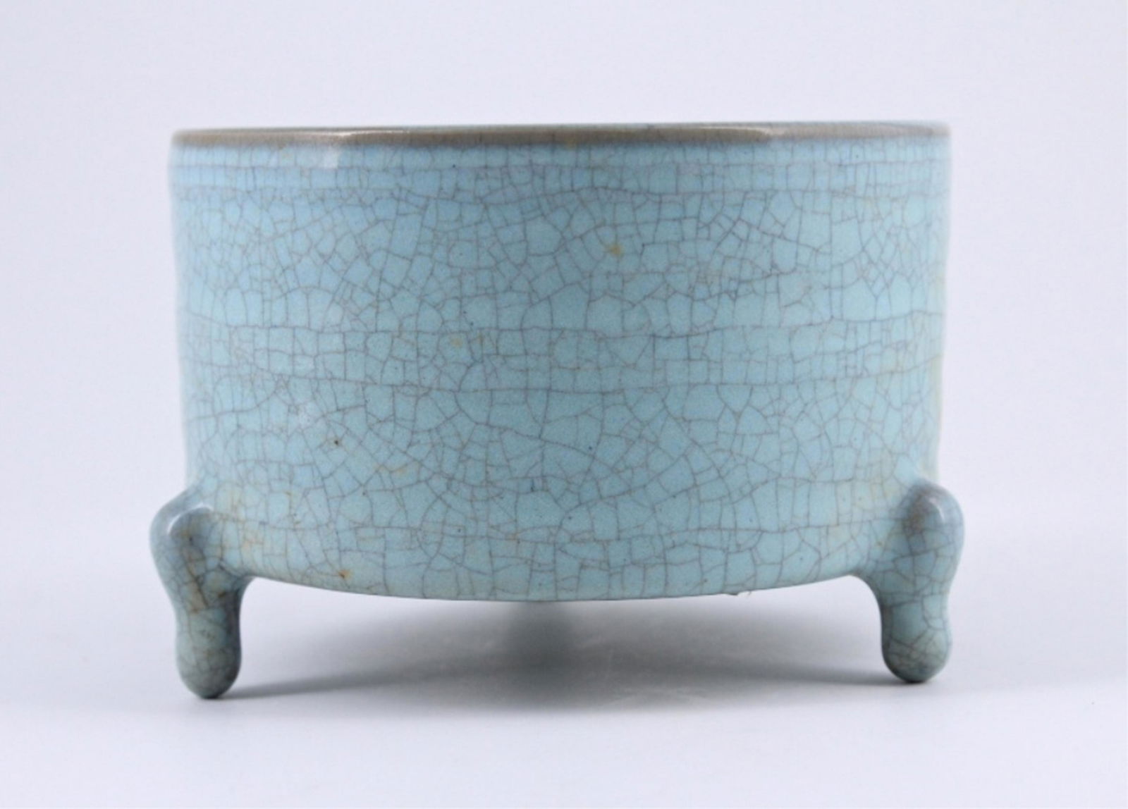 Song Ru Yao Crackle Porcelain Three Foot Brush Pot (1 of 7)