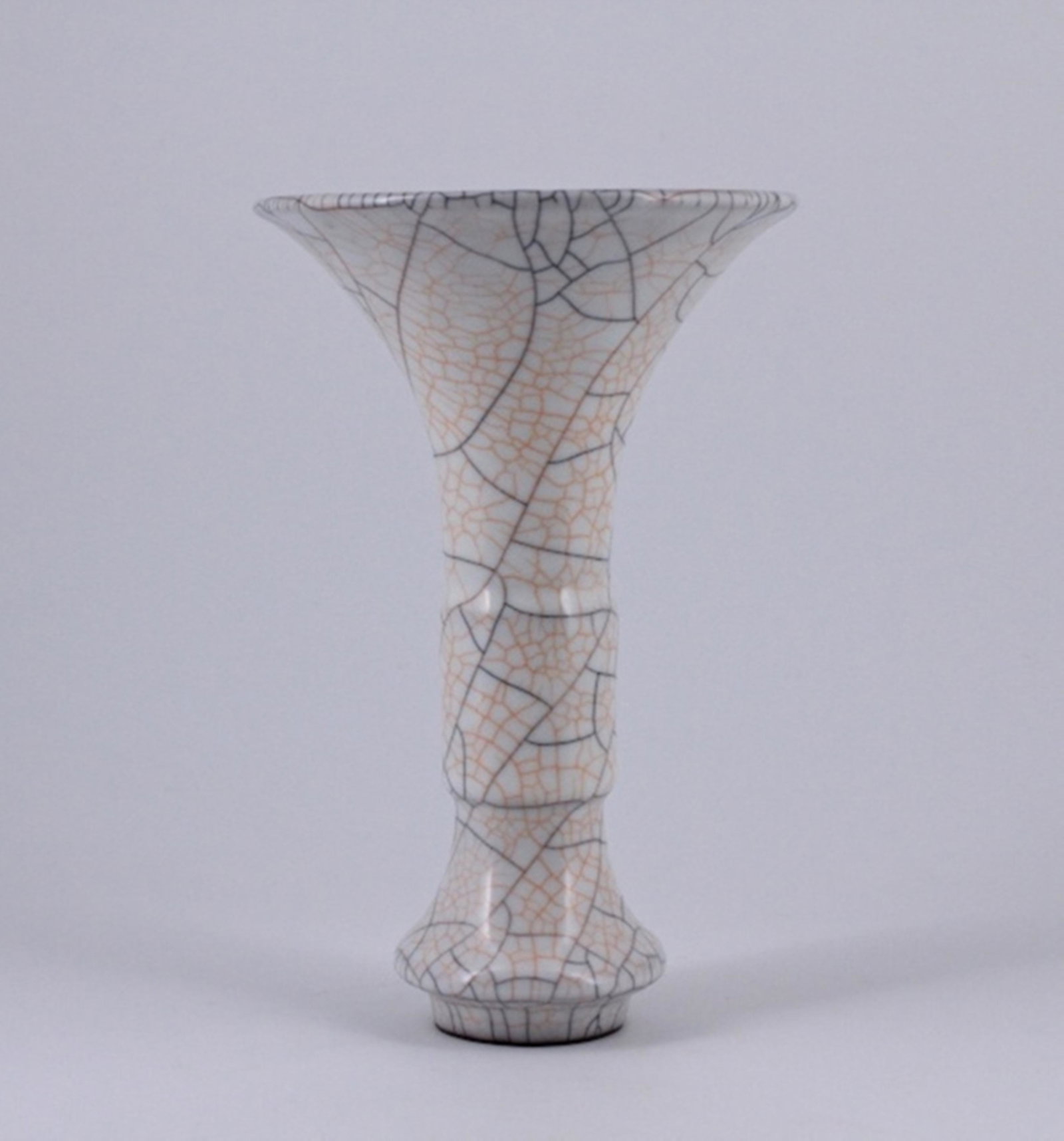 Song Ge Yao Crackle Porcelain Vase: Song Ge Yao Crackle Porcelain Vase 4 3/8 x 7 3/4"h