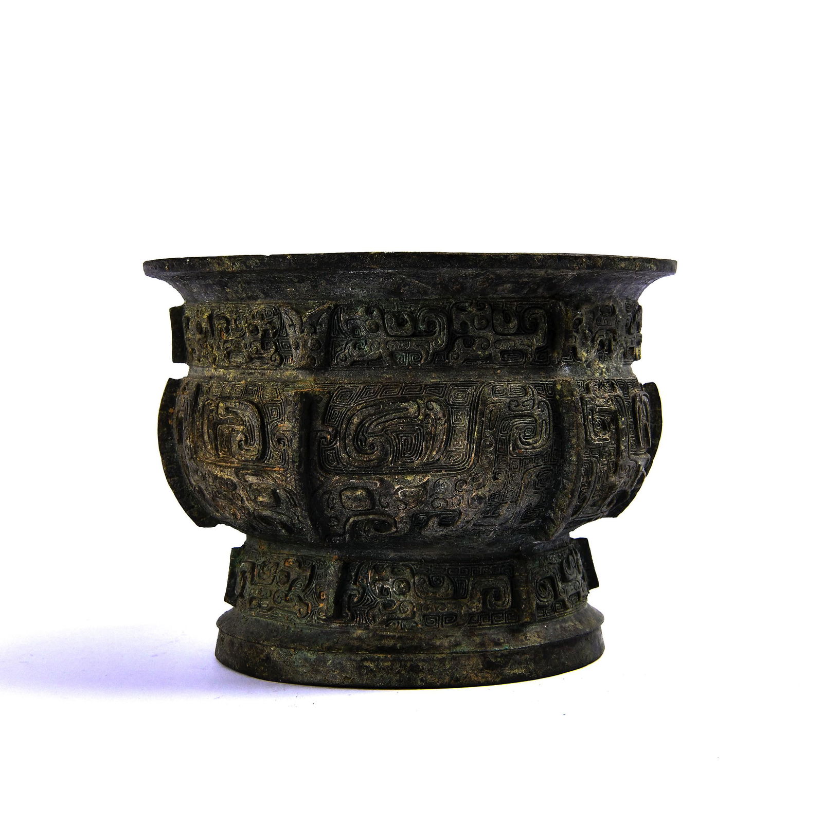 A Chinese Bronze Water Pot (1 of 7)