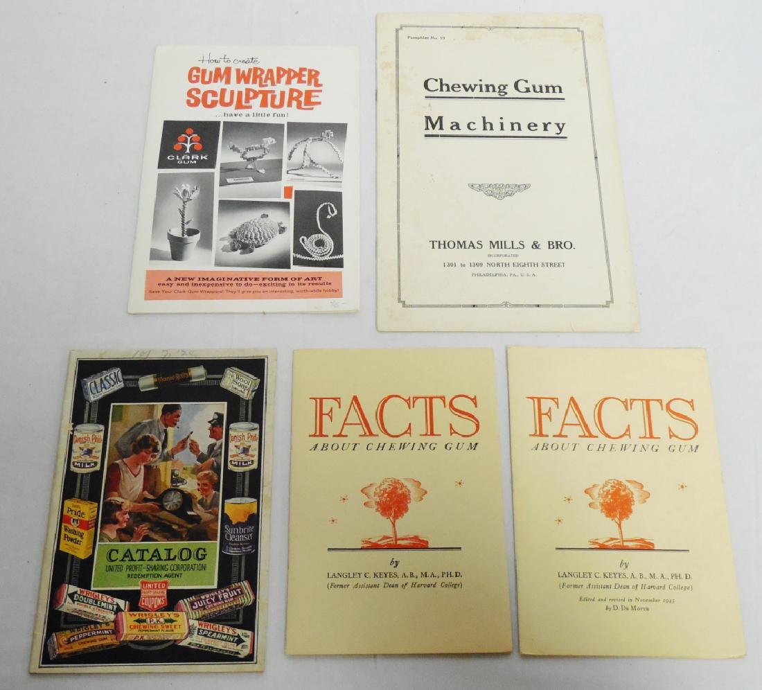 Lot of 5 Paper Booklets: all gum related
