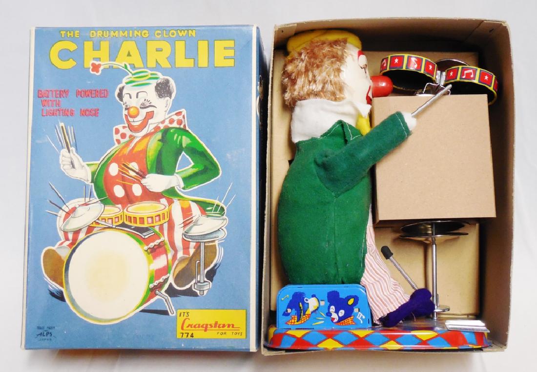 The Drumming Clown Charlie with Lighting Nose: battery operated with box