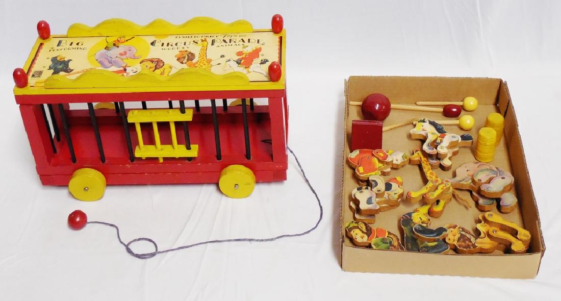 Fisher Price No 250 Circus Parade Woodsy Animals: Big Performing