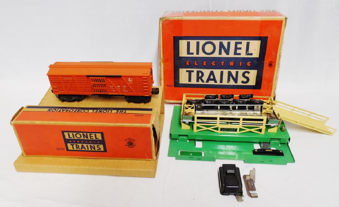 Lionel No 3656 Operating Cattle Car: with box NOTE: BOX HAS TAPE REPAIR