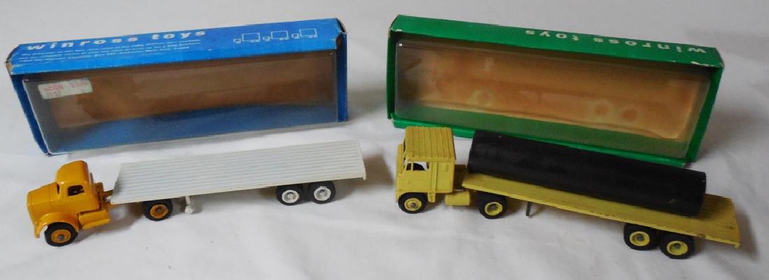 Winross Lot of 2 Early Trucks w/ Boxes (1 of 1)