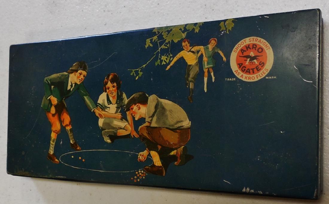 Akro Agates Set of Marbles in Tin Box (1 of 6)