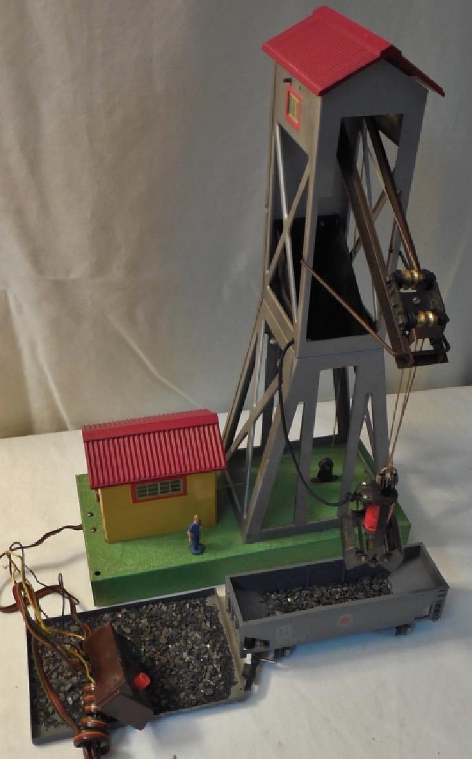 American Flyer Operating Coal Loader (1 of 3)