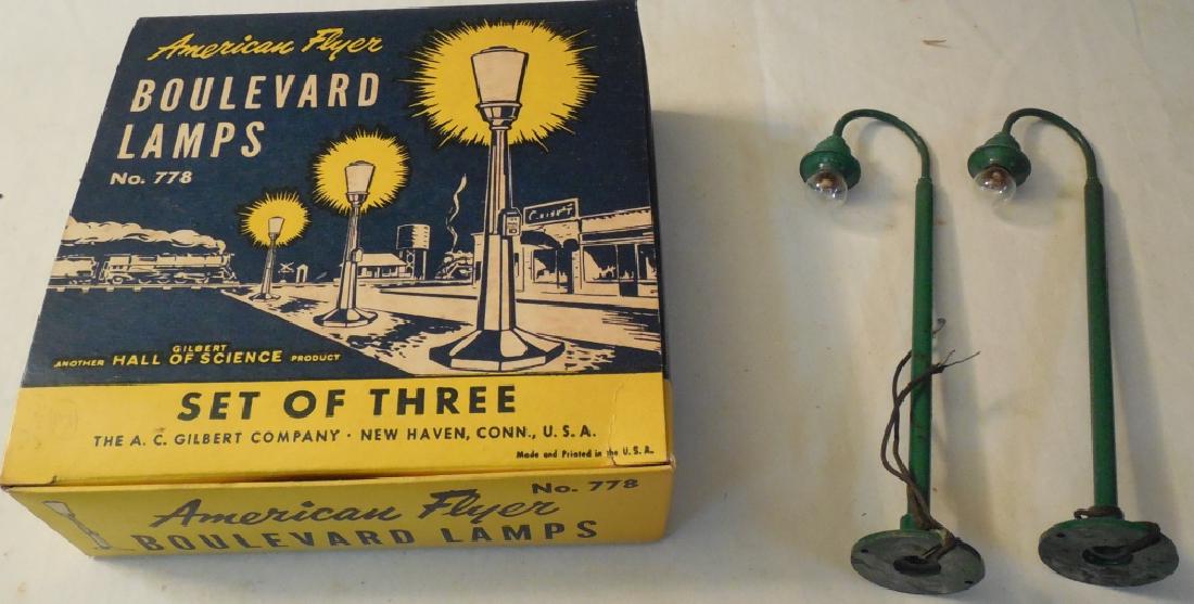 American Flyer Boulevard Lamps w/ Box (1 of 2)