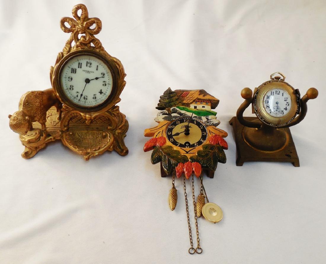 Lot of 3 Clocks (1 of 4)