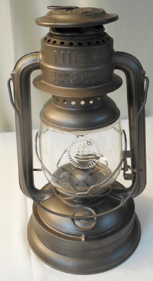 Nier Feuerhand Nr. 280 Lantern