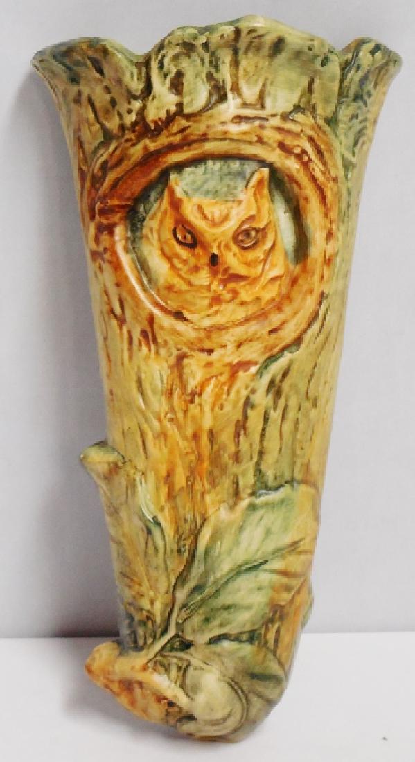 Weller Woodcraft 1917 Owl in Tree Wall Pocket (1 of 2)