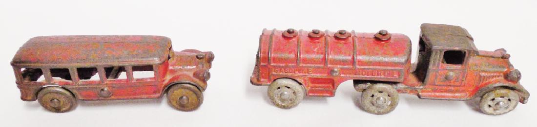 Lot of 2 Cast Iron Vehicles (1 of 3)