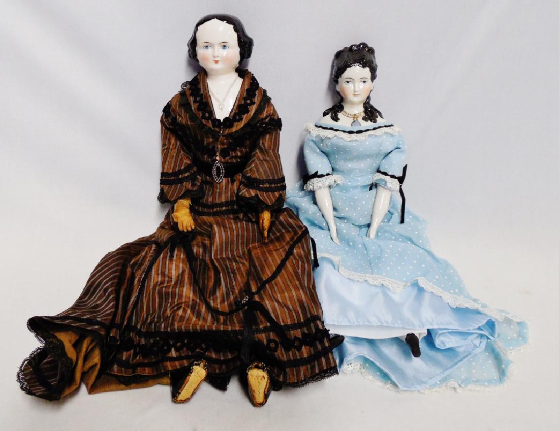 Lot of 2 China Shoulder Head Dolls (1 of 3)