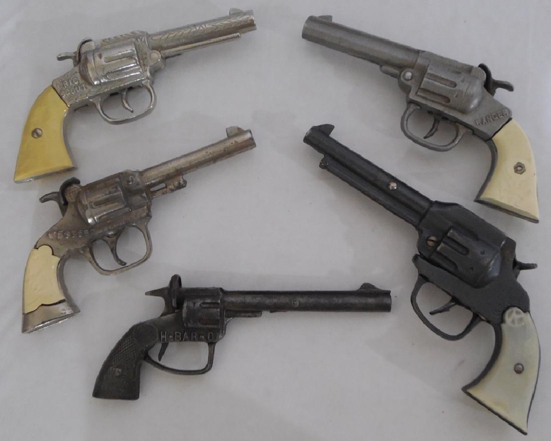 Lot of 5 early cap guns: Early cast iron H-Bar-O plus Kilgore ranger and one other ranger, 1 western and 1 big scout