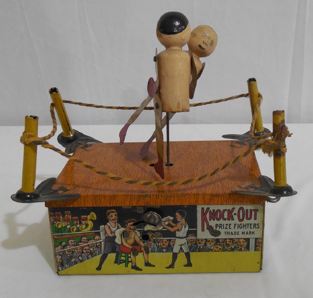 Strauss Corp tin litho wind up knock out fighters (1 of 5)