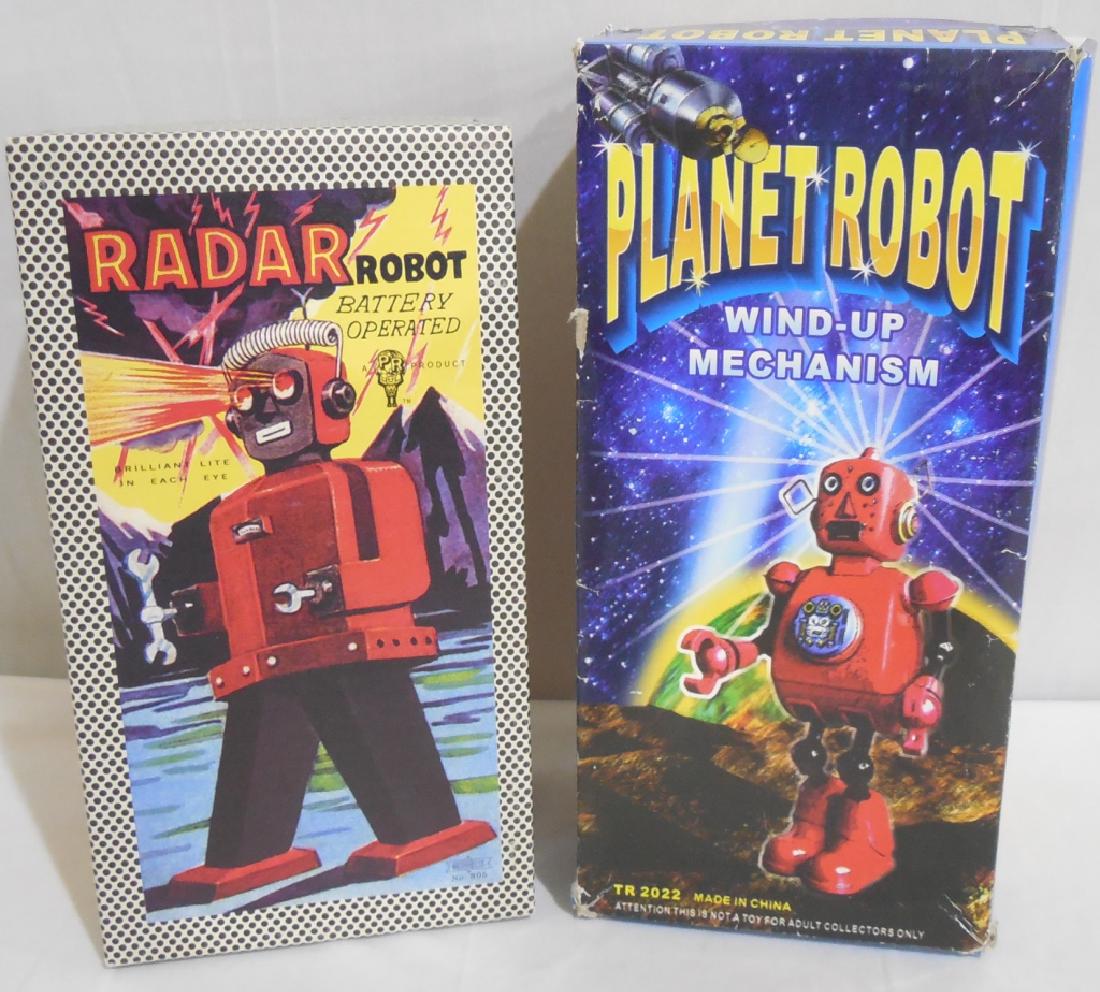 Lot of 2 Small Robots (1 of 4)