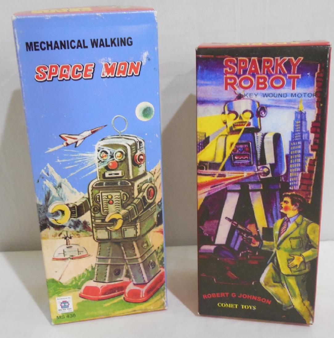 Lot of 2 small Robots (1 of 3)