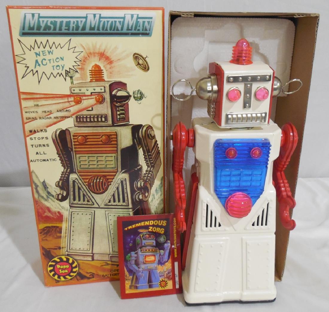 Mystery Moon Man Robot