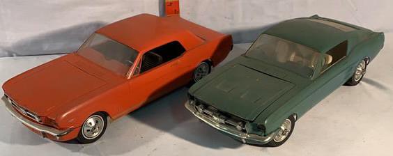 1966 & 67 AMF Wen Mac Mustangs: Used as is untested may be missing parts, damage to the front of the 67 around the headlight see photos