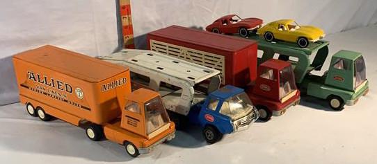 4 Tonka Mini Hauler Truck and Trailers: 1 Allied 2 Motor Movers 1 Livestock Hauler All used and as is see photos