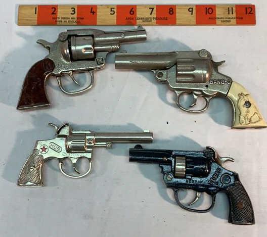 4 Cap Guns Stevens, Hubley, Kenton, Kilgore: See photos mixed lot of manufacturers used as is