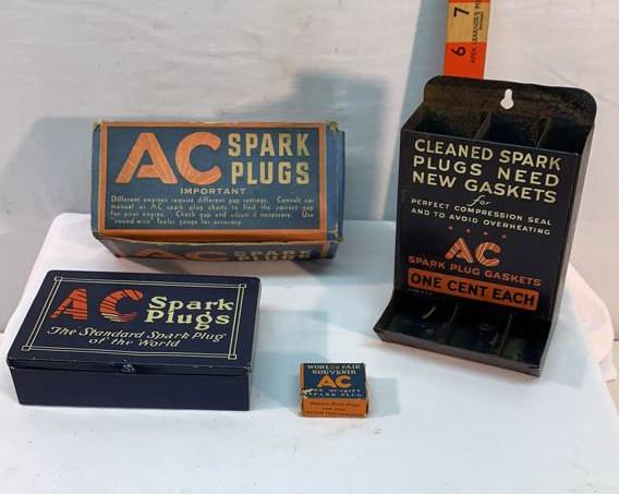 AC Spark Plug Lot - plugs, Gaskets and other (1 of 7)