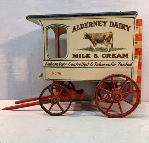 Alderney Dairy Milk & Cream Wagon (1 of 7)