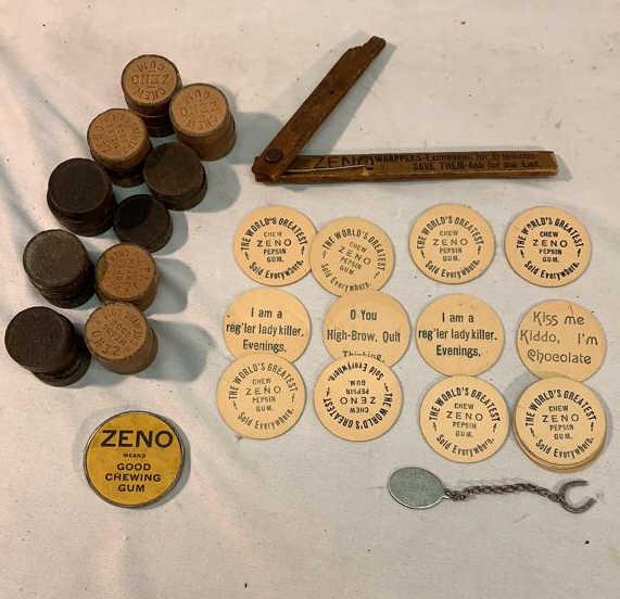 ZENO GIVEAWAYS Wooden tokens paper tokens pocket: mirror keychain gum shooter
