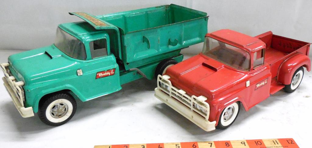 Buddy L Dump Truck and Buddy L Pickup Truck: Used see photos