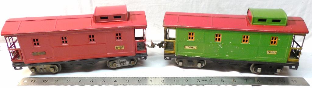2 Lionel Caboose's No 514 and No 517 (1 of 5)