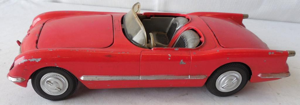 Hubley Kiddie Toy No. 509 1954 Corvette (1 of 6)