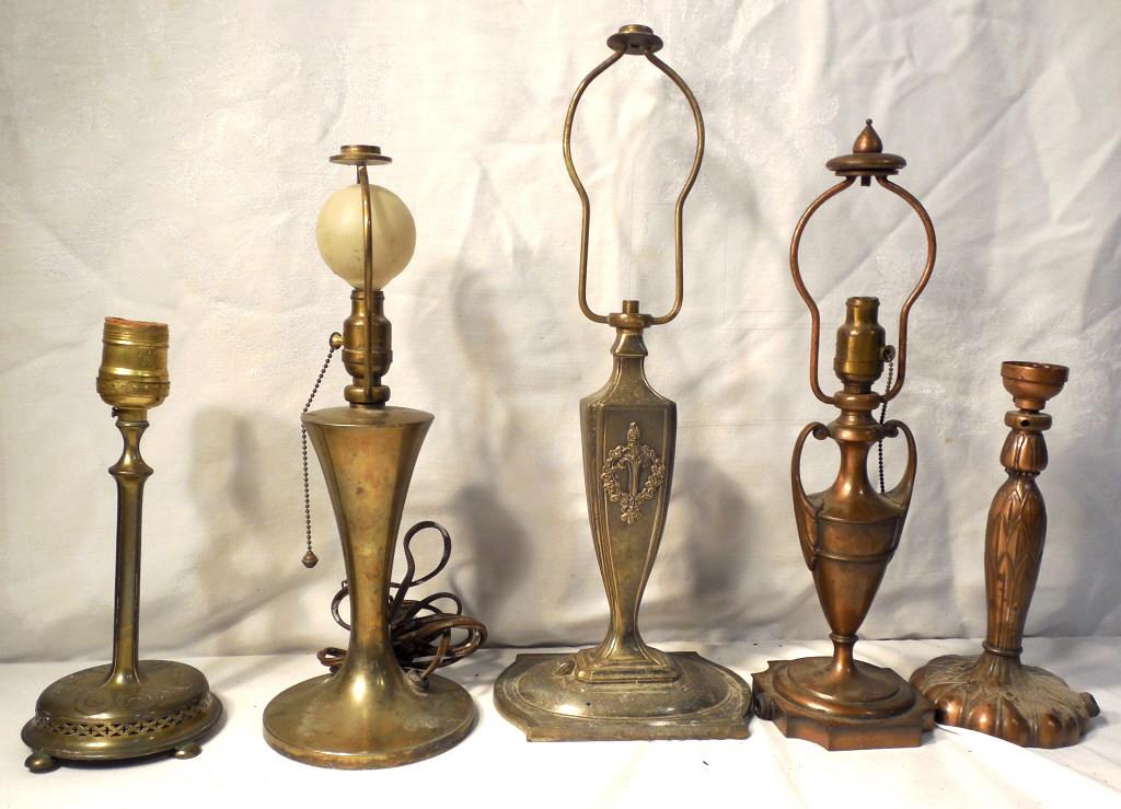 Lot of 5 Pairpoint Small Lamps Boudoir Base: Assorted lot of lamps used as is