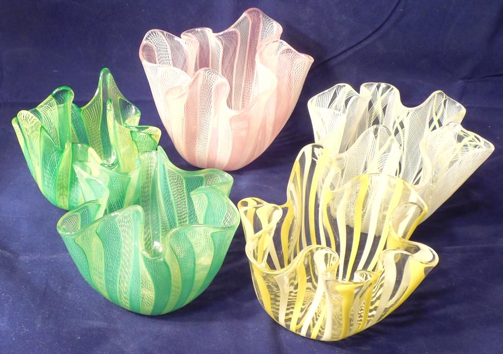 Lot of 5 Handkerchief Vases 3'' / 4'' Tall: Venetian Glass Lattice Swirls