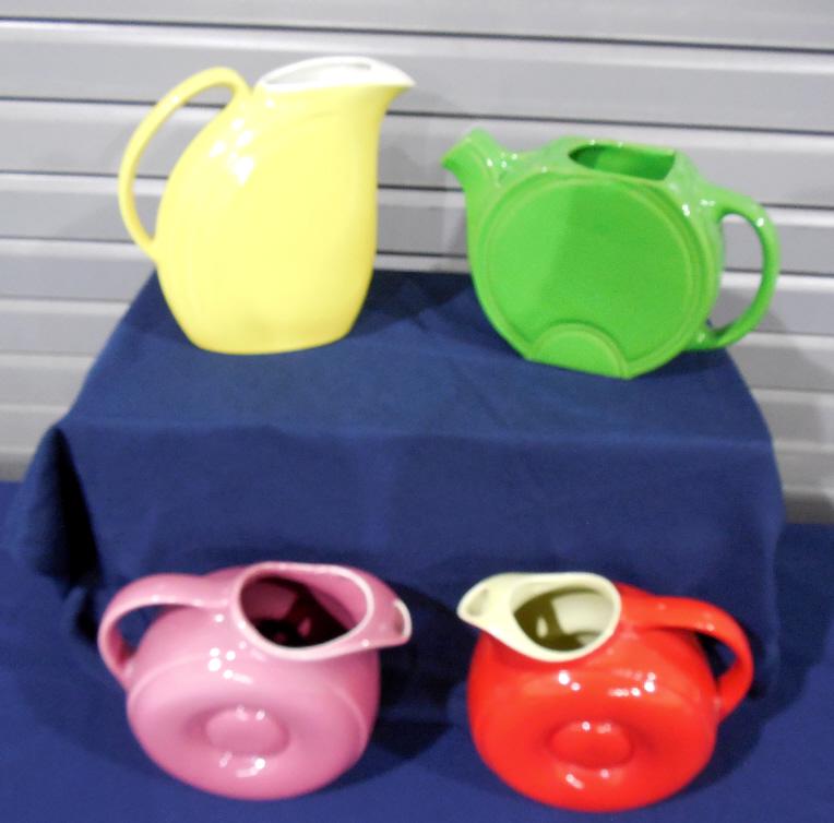 Lot of 4 Hall Donut Pitchers: 2Donut Red/Pink/Yellow/Green Marked Hall Mint