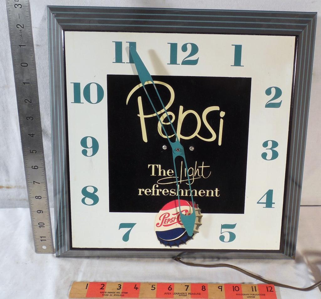 Pepsi Cola Clock  (Clock Works) (1 of 4)