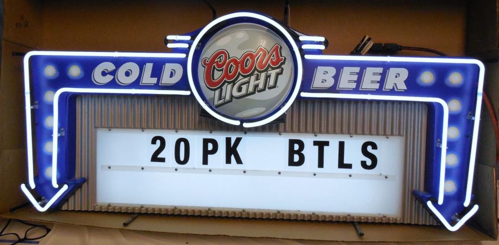 Neon Light Coors Light (1 of 1)