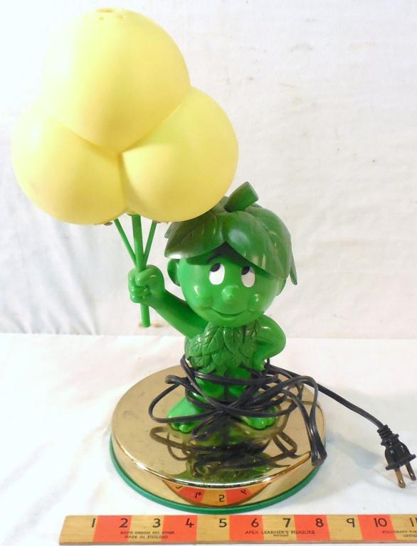 Sprout Little Green Giant Lamp 1987 (1 of 4)