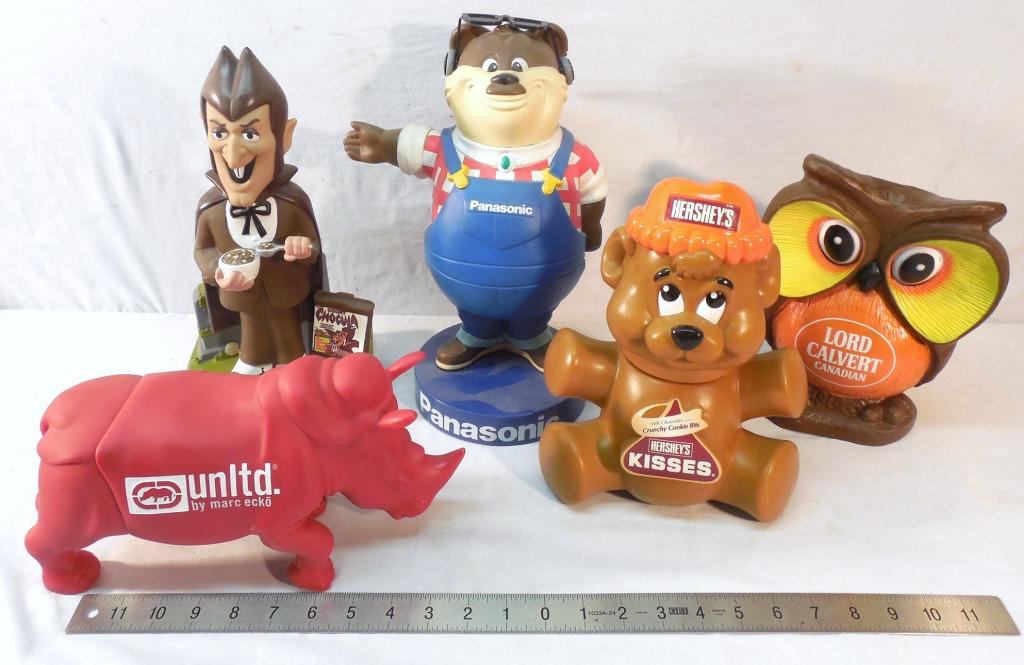 5 Advertising Figures Hershey's - Panasonic & More (1 of 4)