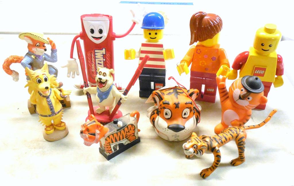 Twizzlers - Lego - Milk Bone and More Collectibles: Used as is see photos