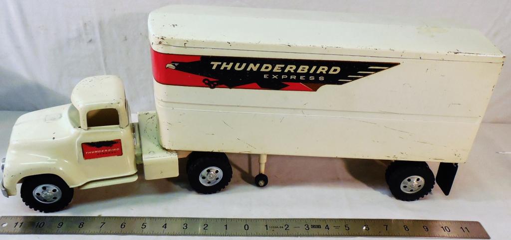 Tonka Thunderbird Express Truck and Trailer: No box used as is trailer is removable,