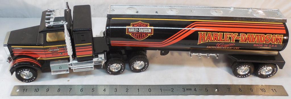 Harley Davidson Tanker Truck: No box like new condition. See Photos