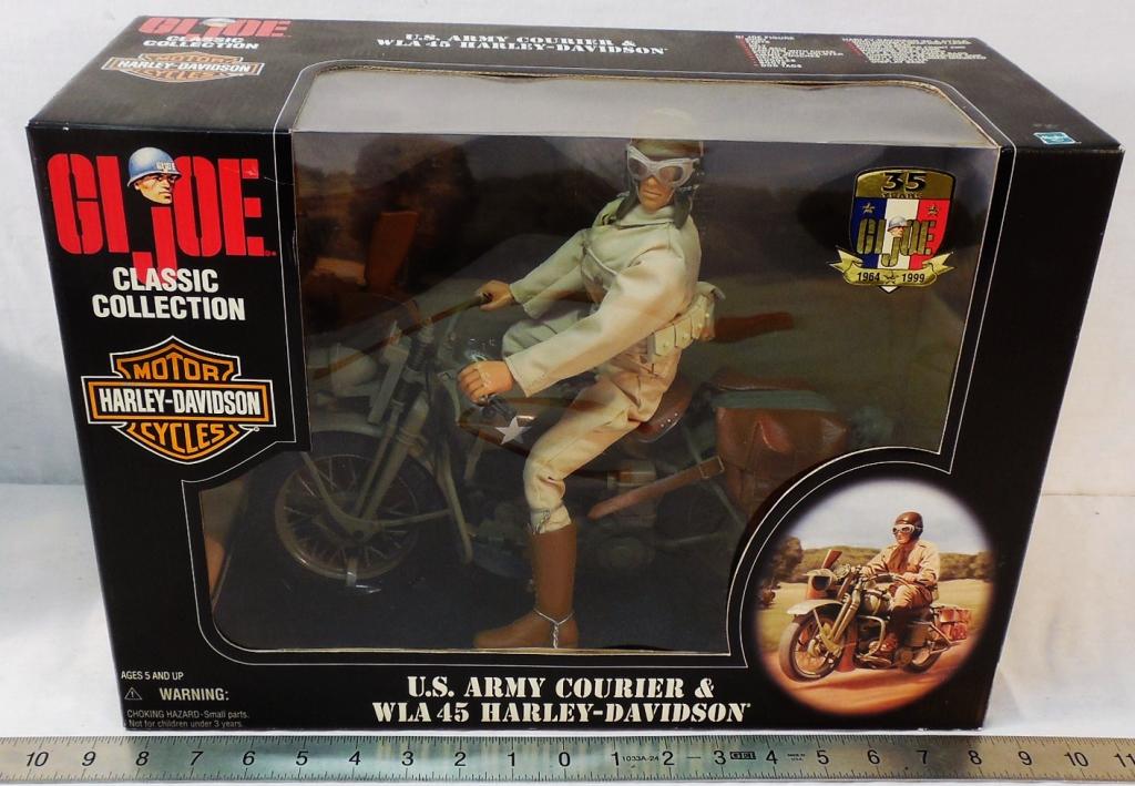 GI Joe Classic Collection U.S. Army Courier NIB: See Photos for list of Accessories